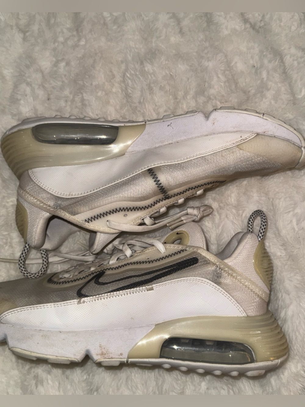Nike Air Max Sneakers in White, Beige and Black